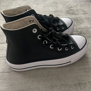 Converse- platform black leather size 7.5 women’s worn once